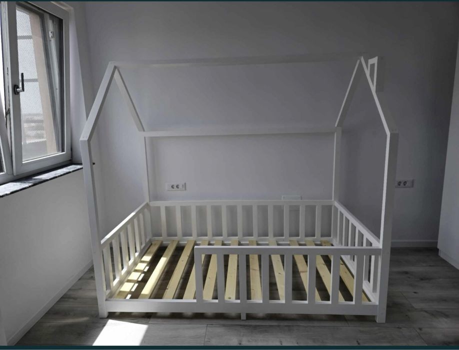 Pat/patut copii stil casuta -Montessori-Piese Mobilier