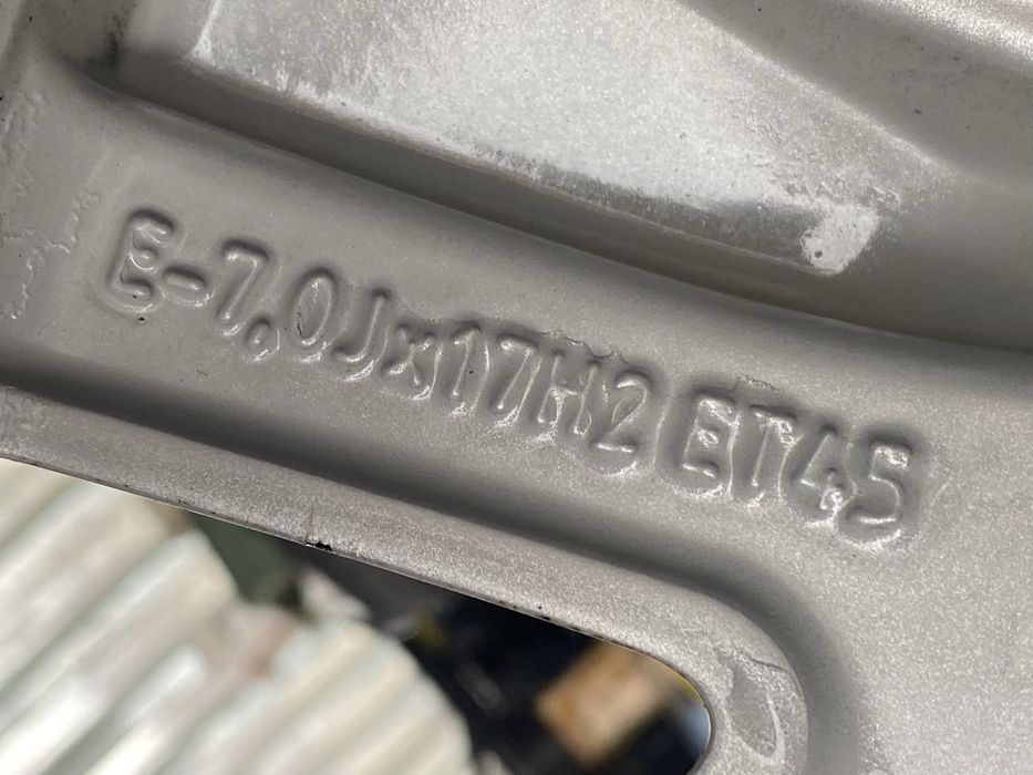 17 цола 5 х 112 мм Фолксваген , Ауди , Шкода , VW ,  Audi , Skoda