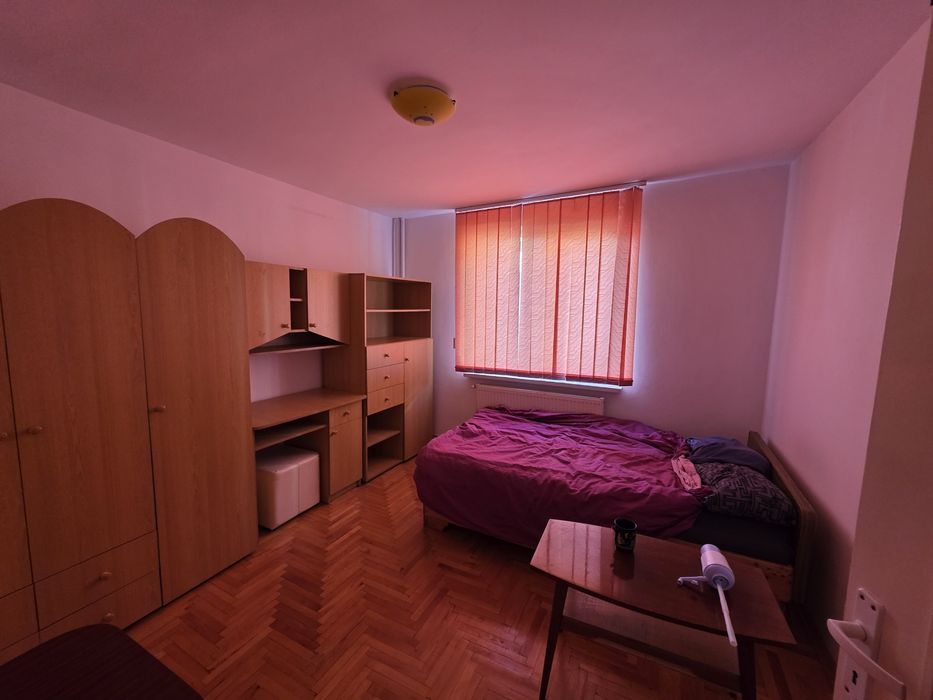 2 camere cf 1 circular