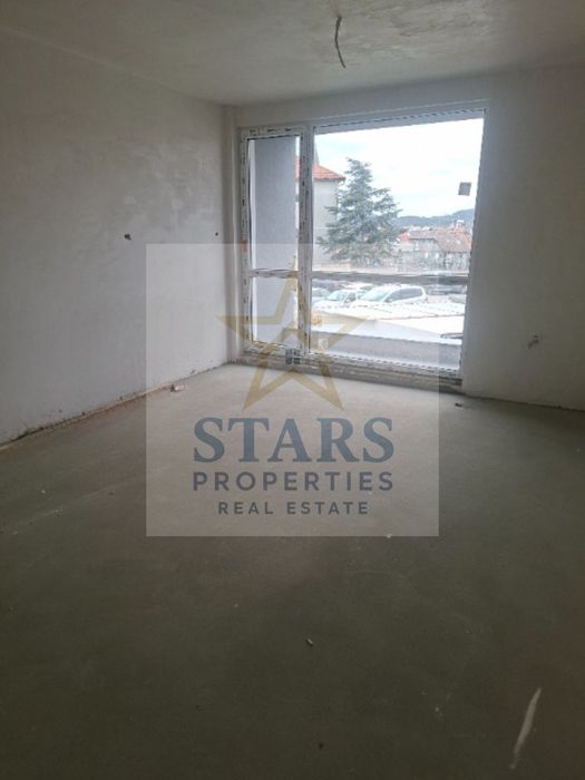 Продава се Тристаен апартамент в Варна, Виница - 76 кв.м за 765 €/кв.м - Снимка #3