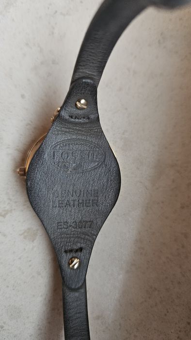 Часовник Fossil ES2830