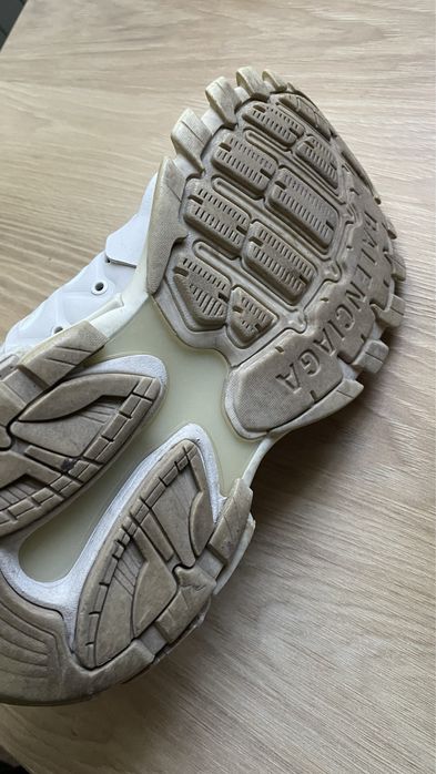 Balenciaga Track 37