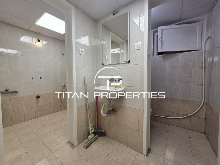 Дава се под наем Офис в Пловдив, Кършияка - 100 кв.м за 425 € - Снимка #8