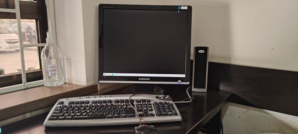 Zur ishlaydi Cora a7 toshi 4gb aprotefkasi 8 gb vedyo kartasi 4 gb