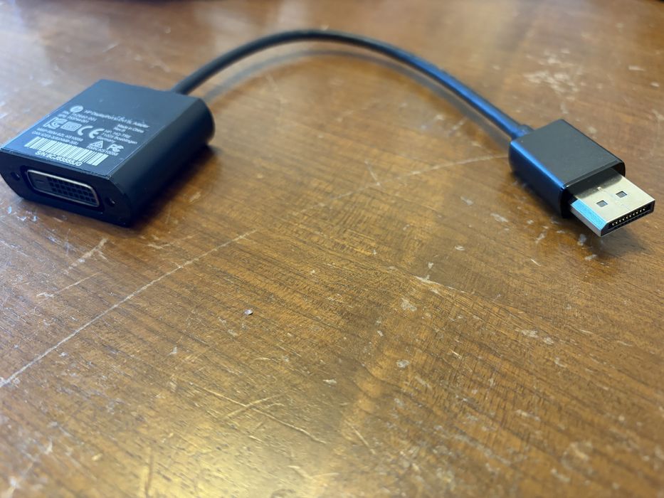 Adaptoare mufe pentru calculator