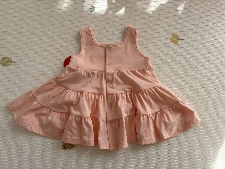 Бебешка рокличка