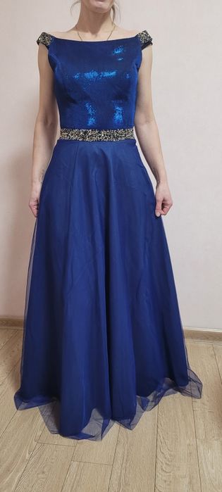 Разгружаю гардероб