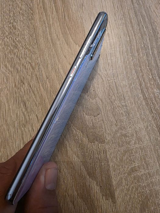 P30 не е лайт за части