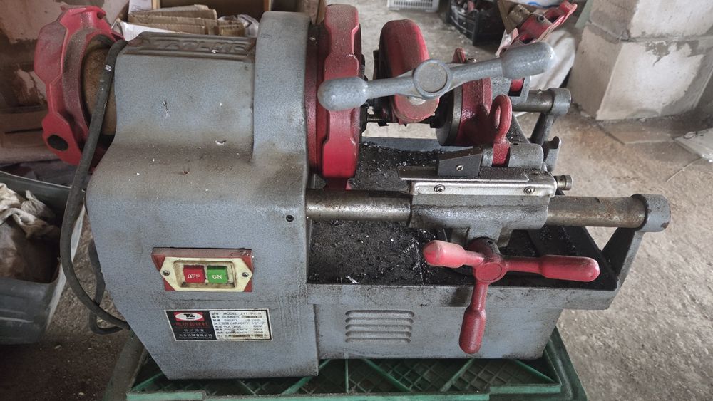 Резбонарезной станок