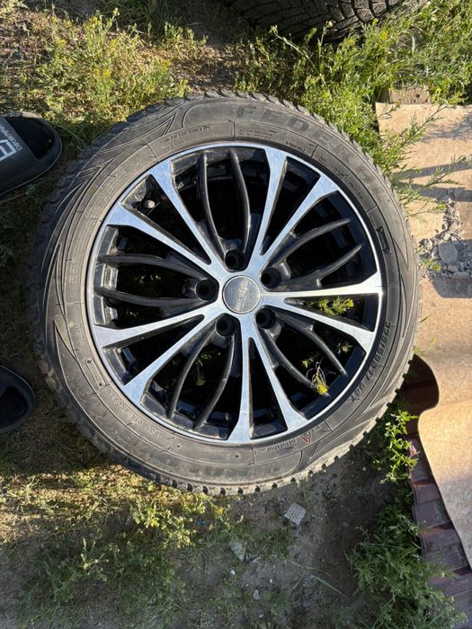 Продам диски с резиной р17