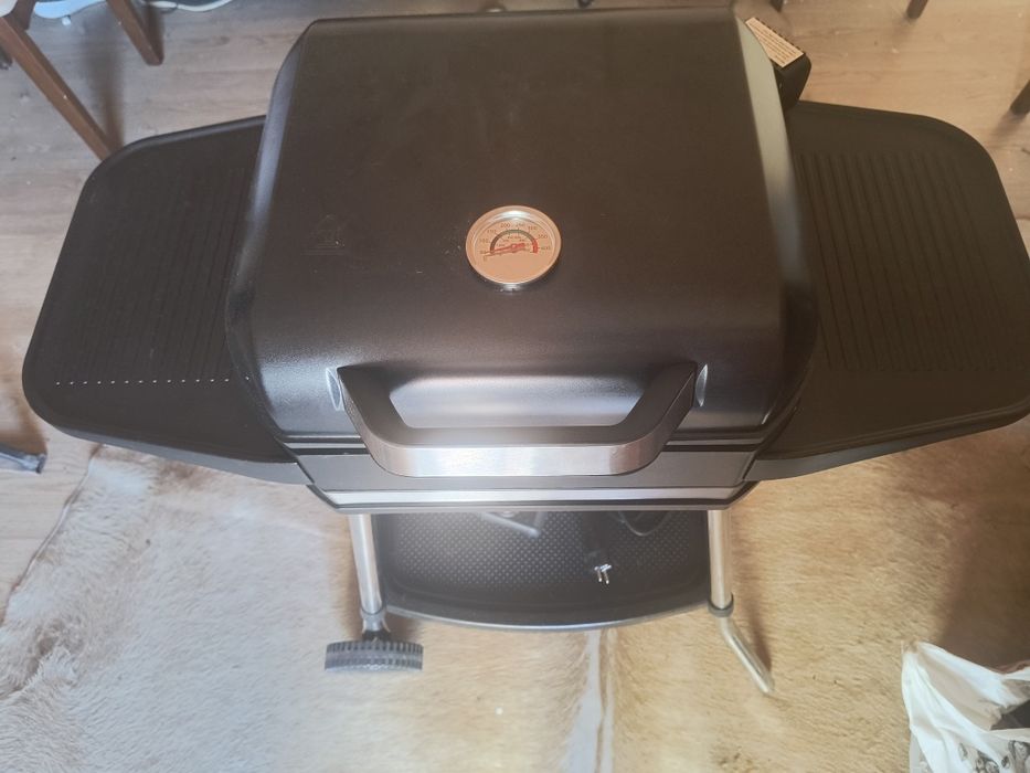 Se vinde grill electric
