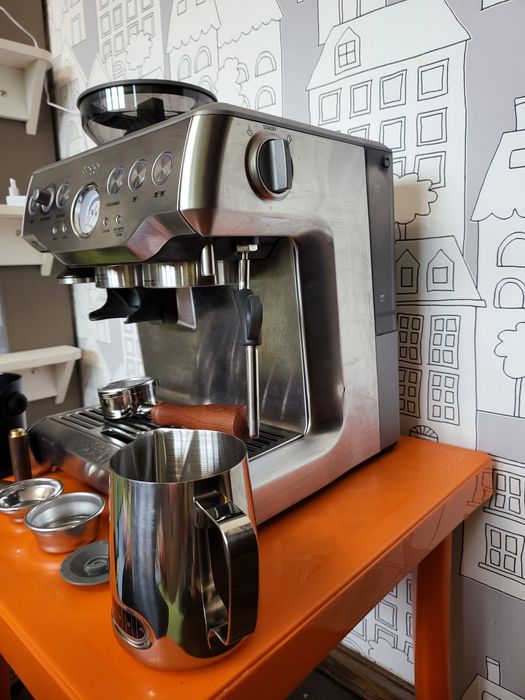 Кафемашина SAGE Barista Express с аксесоари