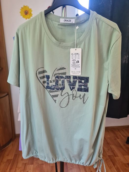 Tricou universal love