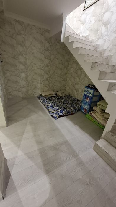 Продаю квартиру в Кариме (Медгородок)