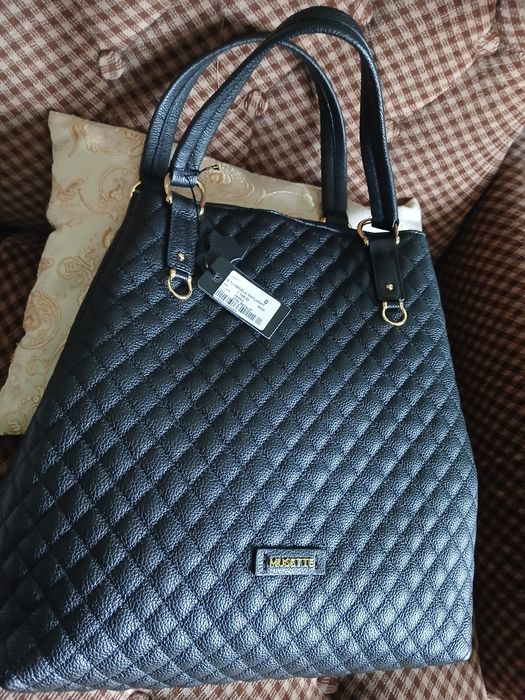 Geanta noua din piele de vitel