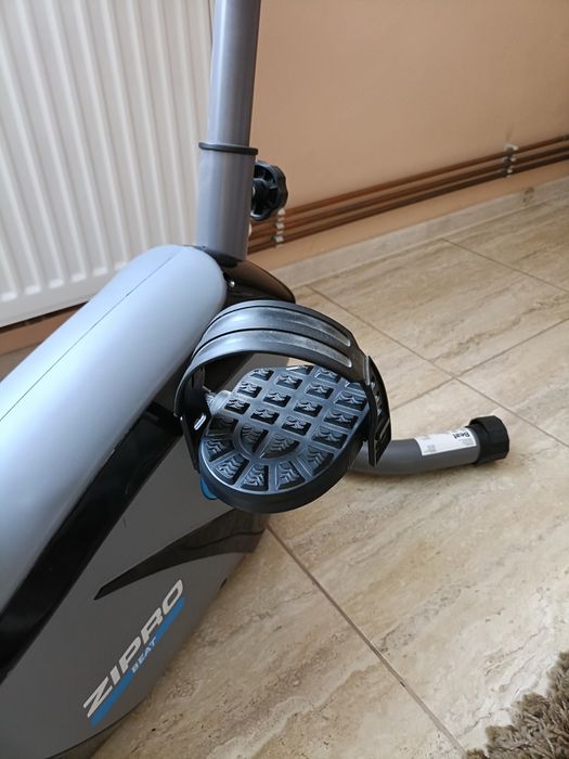 Bicicleta fitness Zipro Beat