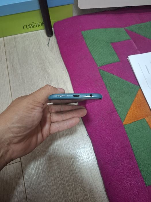 Продам Redmi note 9