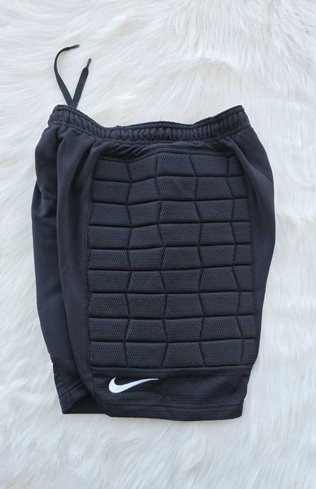Вратарски шорти Nike размер S