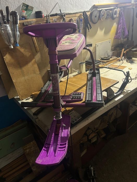 Продам снегокат.