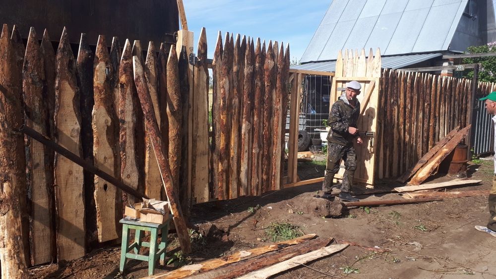 Забор из горбыля