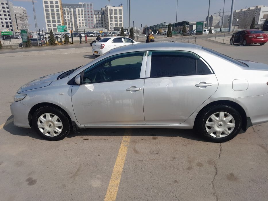 Toyota Corolla 2007 года