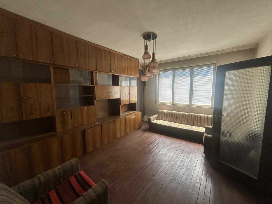 Продава се Четиристаен апартамент в Попово - 110 кв.м за 603 €/кв.м - Снимка #7