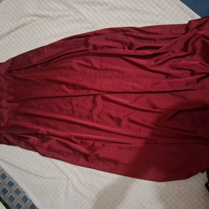 Fusta de satin lunga