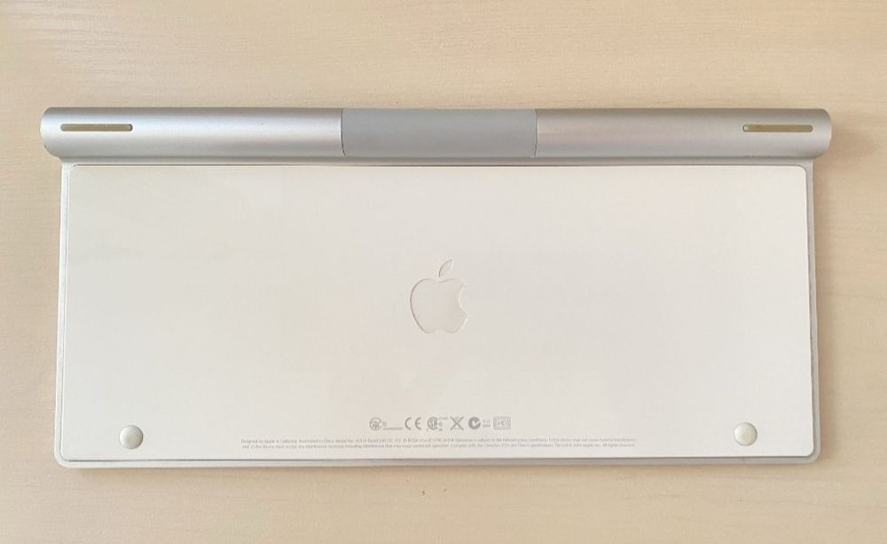 Продам клавиатуру