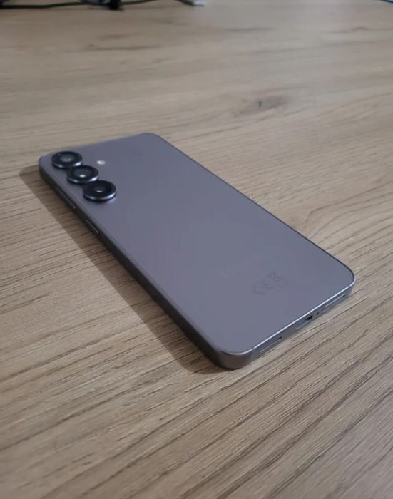 Samsung s 25 Silver 256Gb