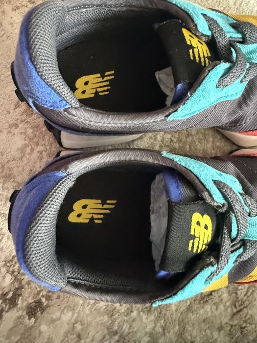 Детски маратонки New Balance 327 - 30 н.