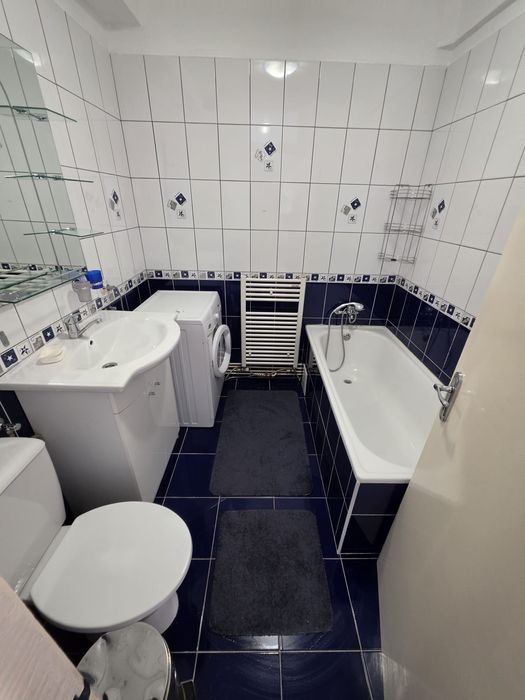 Închiriez apartament pe termen lung!