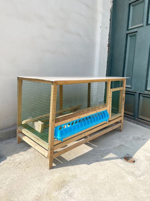 Qafas sotiladi tegi setkali