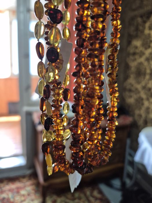 Янтарные бусы новые