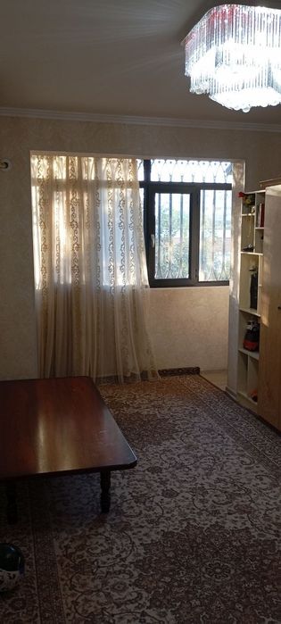 Navoyi shahar, 7 mkr 3-etaj 3 xonali uy