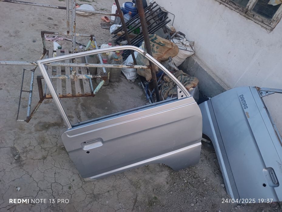 Damas eshiklar sotiladi qolgan kuzif ham zapchaska