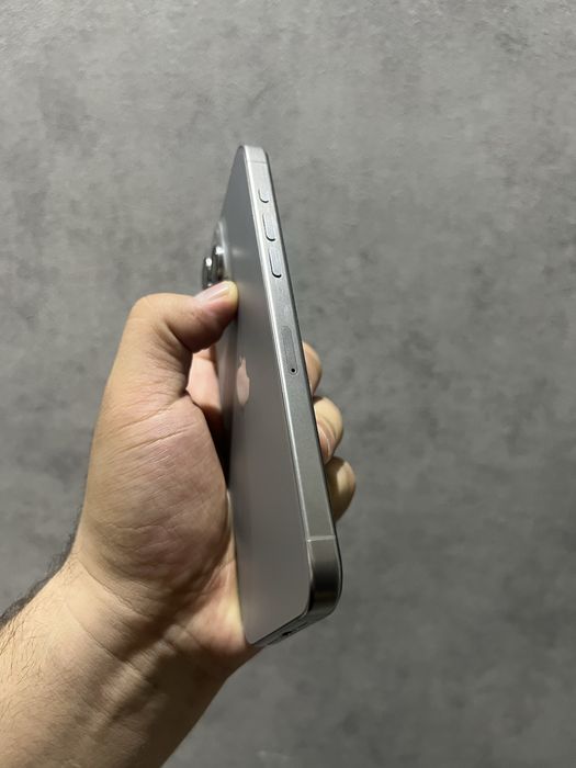 15 pro max 256gb 92%  xolati zor karobkali