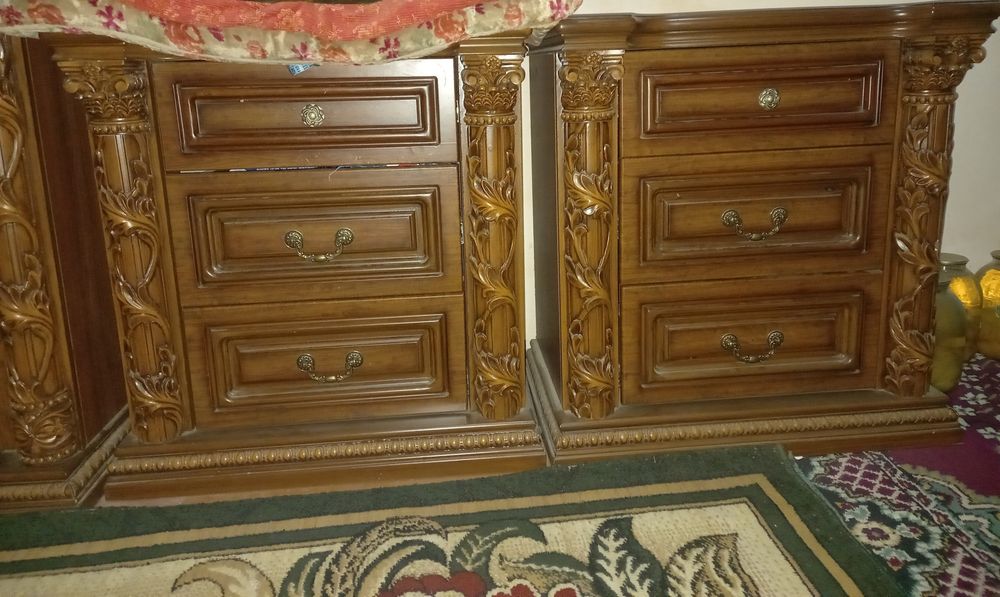 Yotoqxona mebeli sotiladi