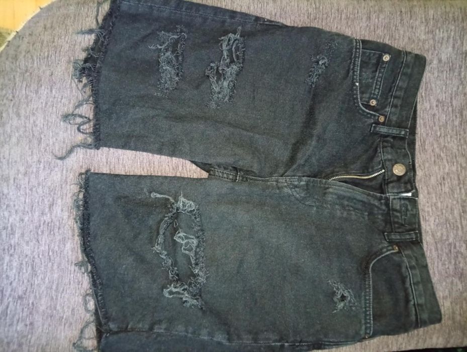 Мъжки къси панталони Bershka