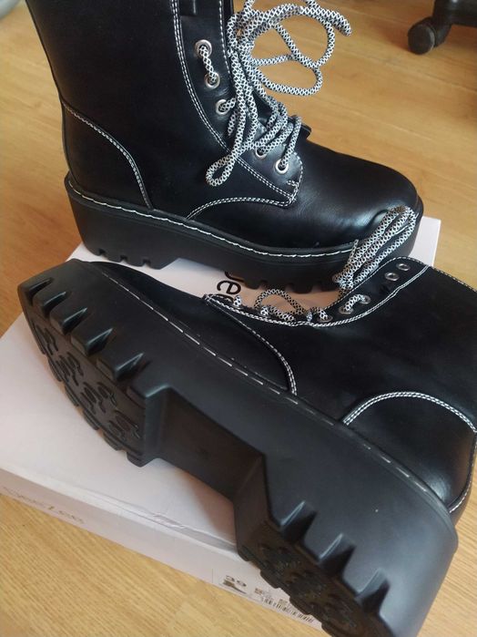 Боти Deezee нови