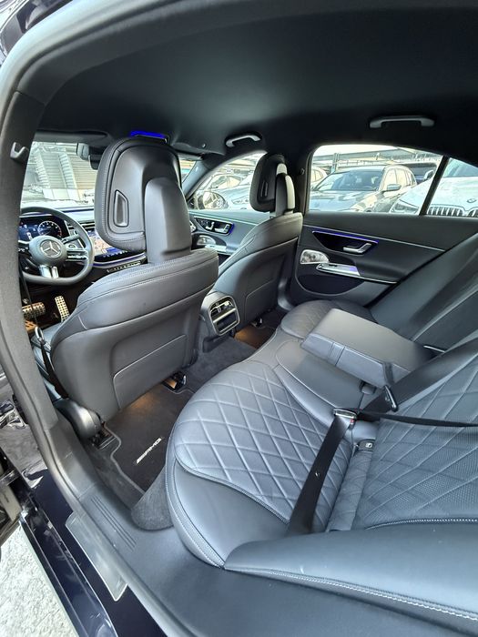 Mercedes Benz E-Class 2025