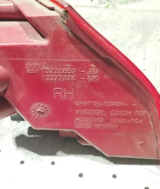 Lampa / Tripla stop dreapta pe aripa Opel Insignia 2009