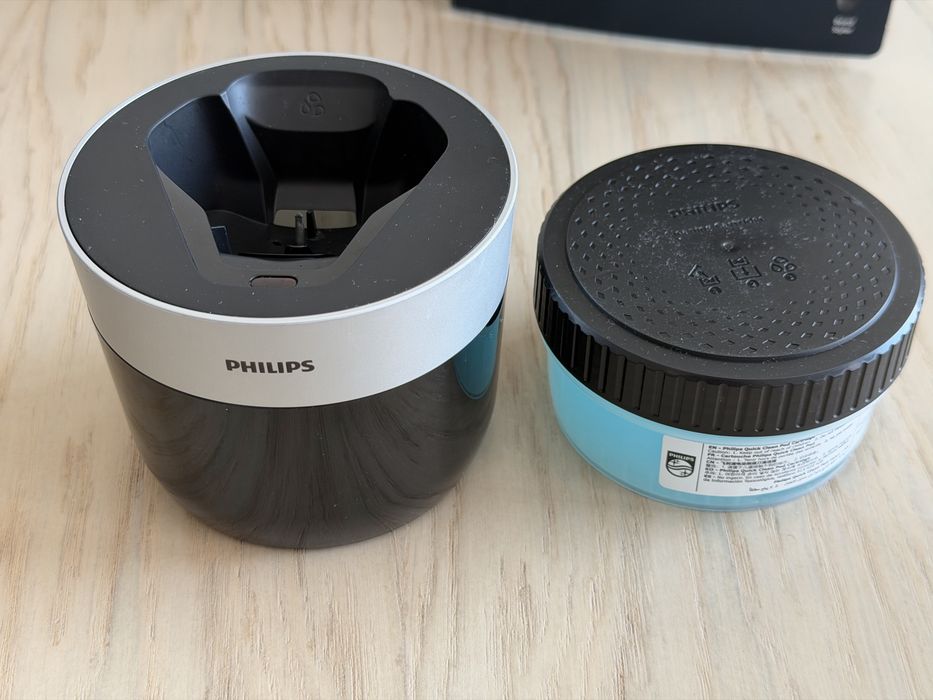 Електрическа самобръсначка Philips i9000 (XP9404/46)