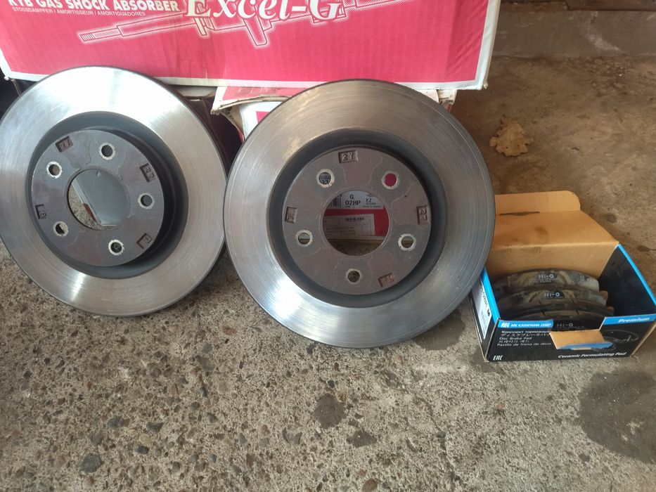 Продам диски для mitsubishi outlander 2012