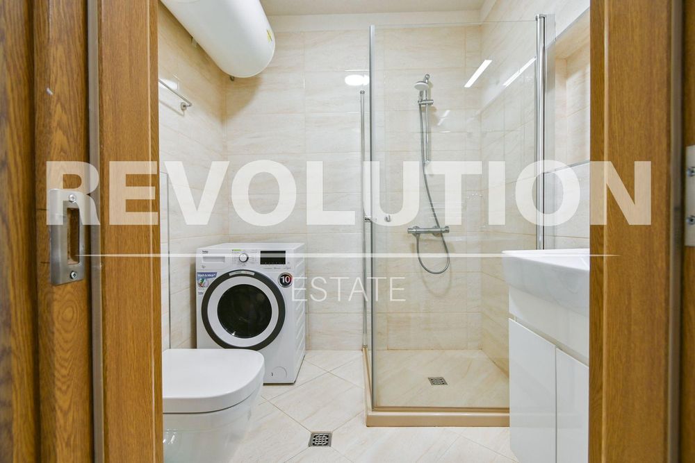 Двустаен апартамент в ж.к. Левски Г