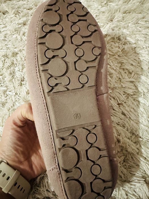 Продам макасины