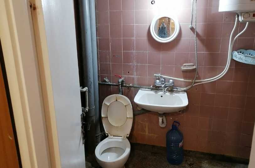 Дава се под наем Двустаен апартамент в Бургас, Зорница - 52 кв.м за 76.5 € - Снимка #9