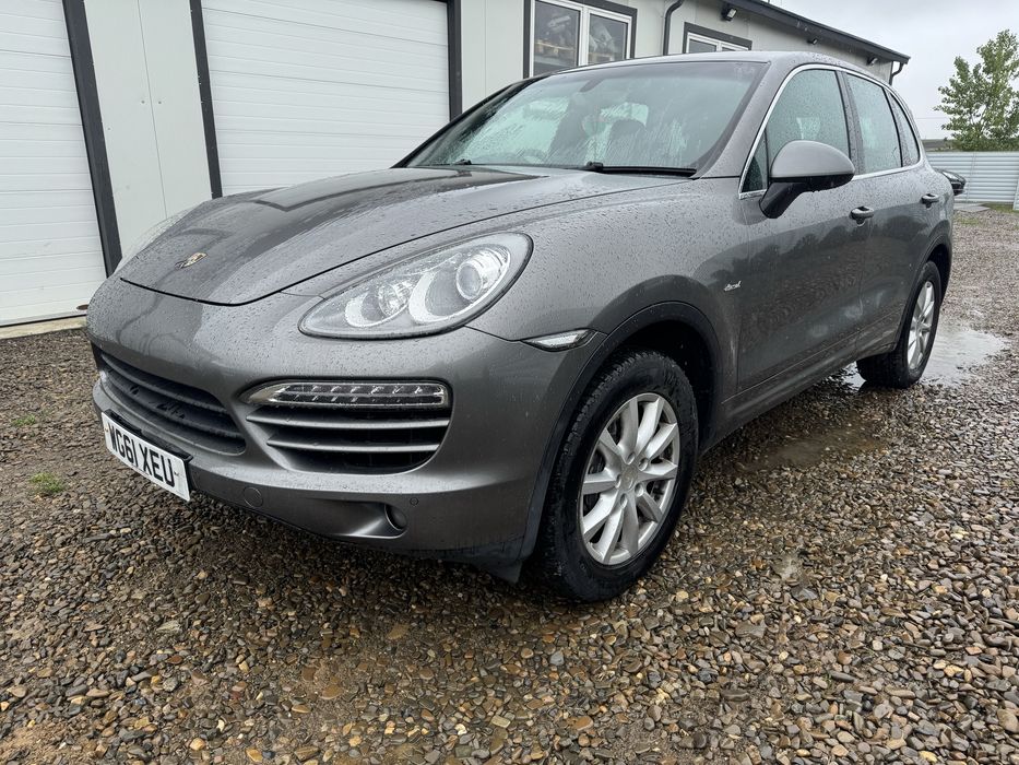 Dezmembrez porsche cayenne 3.0tdi crca 2011