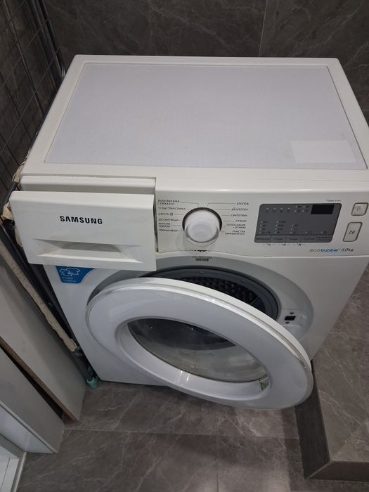 Продам стиральную машину