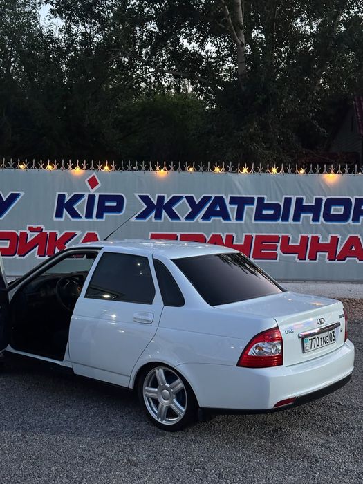 Lada priora 2170