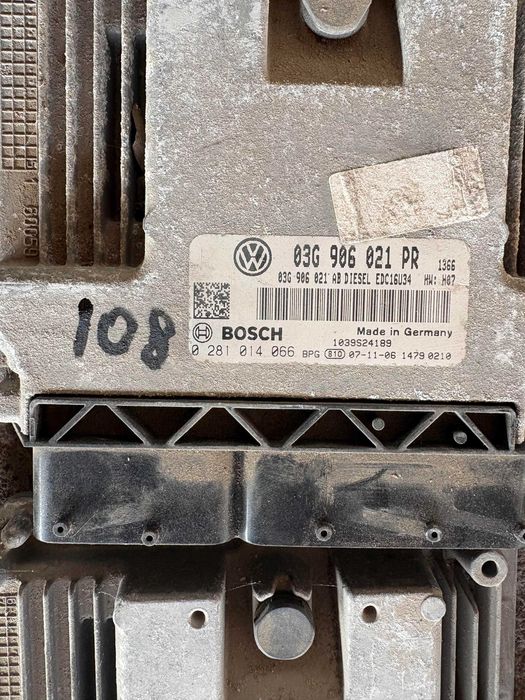 Компютър моторен еку ecu електронен блок двигател голф 5 2.0тди BMM
